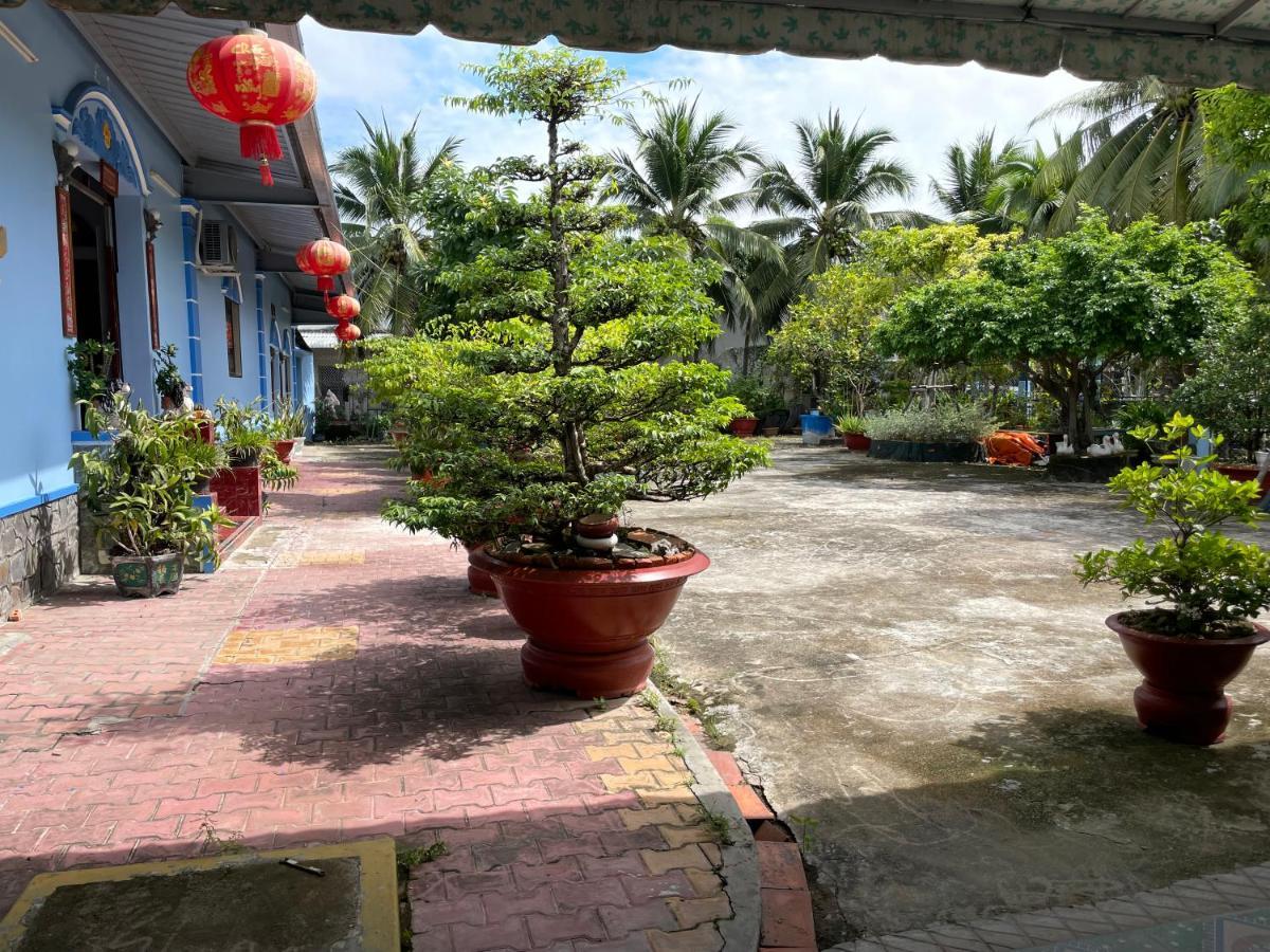 Nha Nghi Lien Hoa Bed & Breakfast Ха Тени Екстериор снимка