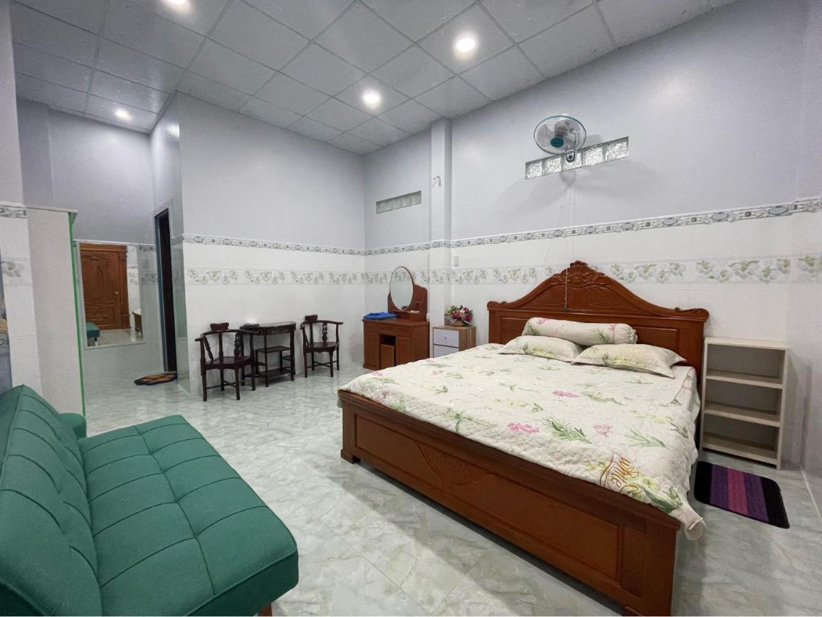 Nha Nghi Lien Hoa Bed & Breakfast Ха Тени Екстериор снимка
