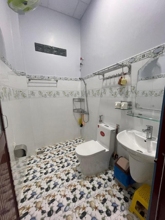 Nha Nghi Lien Hoa Bed & Breakfast Ха Тени Екстериор снимка