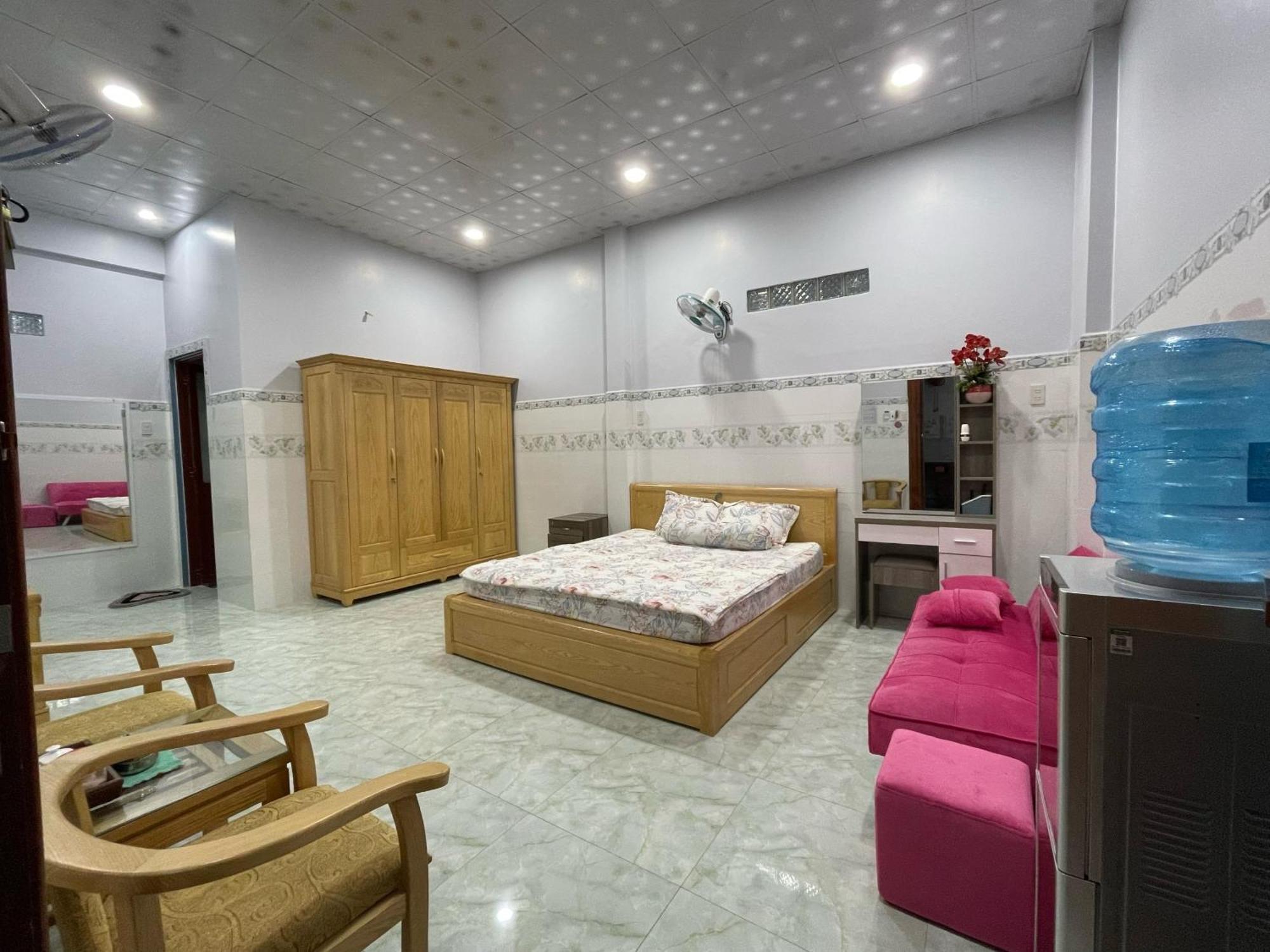 Nha Nghi Lien Hoa Bed & Breakfast Ха Тени Екстериор снимка